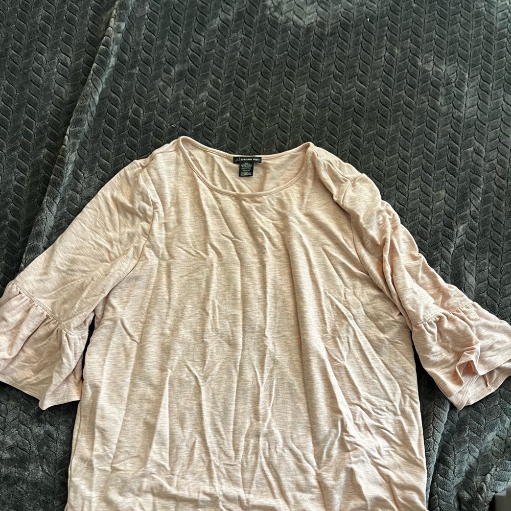 Tan Quarter Sleeve Flowy Top